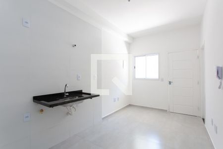 Sala / Cozinha  de apartamento para alugar com 2 quartos, 40m² em Cidade Antônio Estêvão de Carvalho, São Paulo