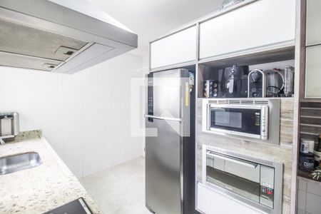 Cozinha de apartamento para alugar com 3 quartos, 132m² em Tamboré, Santana de Parnaíba