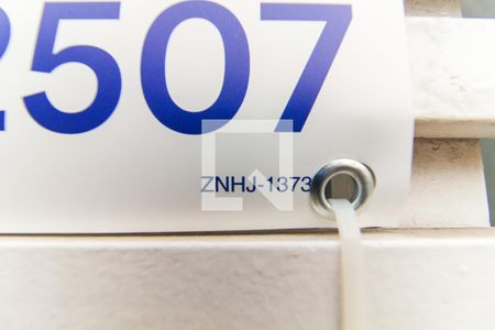 Placa de apartamento à venda com 2 quartos, 87m² em Itaquera, São Paulo