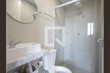 Banheiro de kitnet/studio para alugar com 1 quarto, 17m² em Jardim Monte Kemel, São Paulo