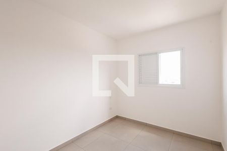 Quarto de apartamento para alugar com 2 quartos, 61m² em Chacara do Visconde, Taubaté