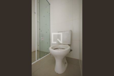 Banheiro da Suíte de apartamento para alugar com 2 quartos, 61m² em Chacara do Visconde, Taubaté