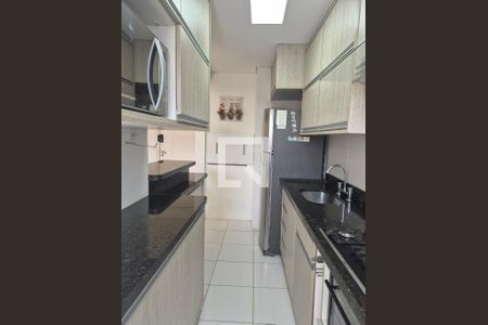 Apartamento para alugar com 3 quartos, 72m² em Jardim Sabará, Porto Alegre