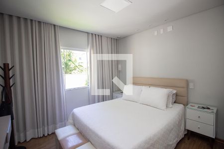 Quarto Suíte de casa à venda com 4 quartos, 190m² em Quintas Coloniais, Contagem