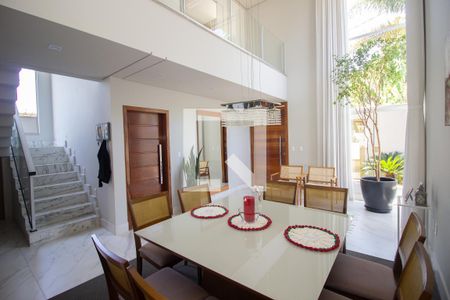 Sala de Jantar de casa à venda com 4 quartos, 190m² em Quintas Coloniais, Contagem
