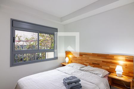 Quarto de apartamento à venda com 1 quarto, 32m² em Indianópolis, São Paulo