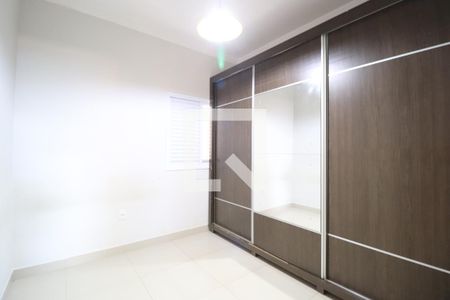 Quarto 1 de apartamento para alugar com 2 quartos, 61m² em Novo Mundo, Uberlândia