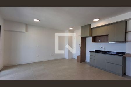 Living de kitnet/studio para alugar com 1 quarto, 46m² em Centro, Campinas