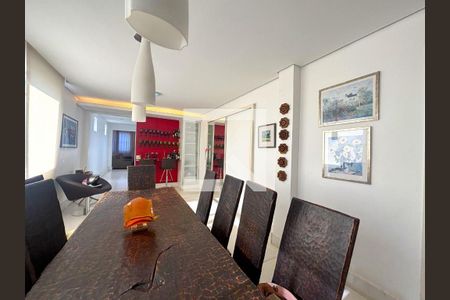 Foto 09 de apartamento à venda com 4 quartos, 224m² em Santa Efigênia, Belo Horizonte