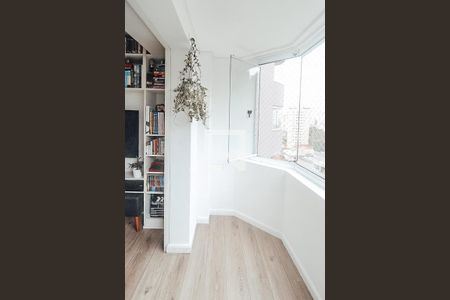 Varanda de apartamento para alugar com 2 quartos, 58m² em Chácara Inglesa, São Paulo