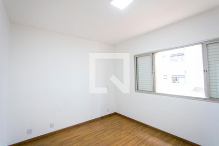 Quarto 1 de apartamento à venda com 2 quartos, 99m² em Jardim Bela Vista, Santo André