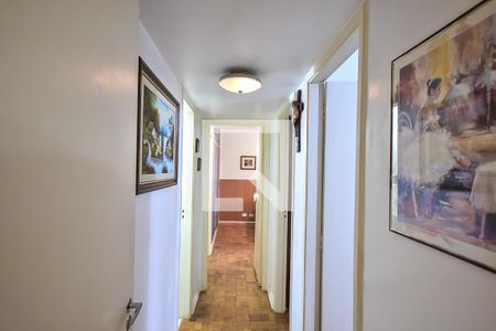 Corredor de apartamento à venda com 3 quartos, 100m² em Vila Progredior, São Paulo