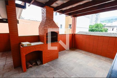 Terraço de casa para alugar com 5 quartos, 400m² em Grajaú, Rio de Janeiro