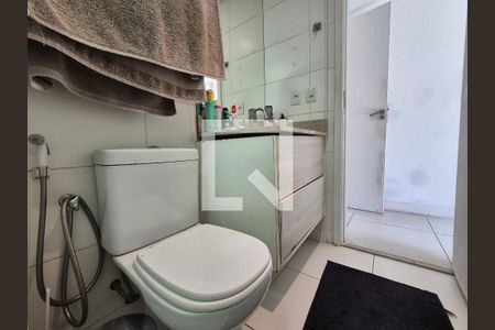 Banheiri Suíte 1 de apartamento à venda com 2 quartos, 93m² em Recreio dos Bandeirantes, Rio de Janeiro