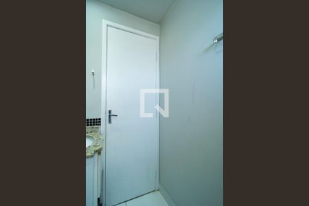 Banheiro de apartamento para alugar com 2 quartos, 53m² em Jardim Santa Fe, Sorocaba
