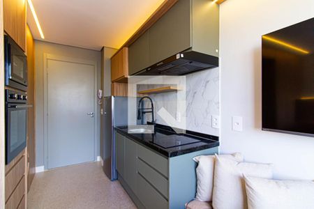Cozinha de kitnet/studio para alugar com 1 quarto, 24m² em Pompeia, São Paulo