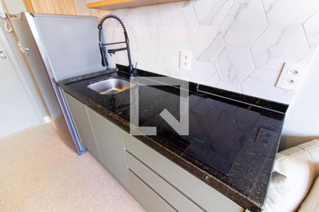 Cozinha de kitnet/studio para alugar com 1 quarto, 24m² em Pompeia, São Paulo