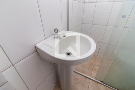 Banheiro da Suíte de casa para alugar com 1 quarto, 48m² em Vila Romero, São Paulo