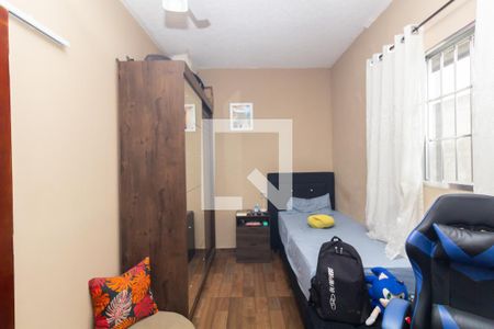 Quarto 1 de casa para alugar com 2 quartos, 75m² em Jardim Robru, São Paulo