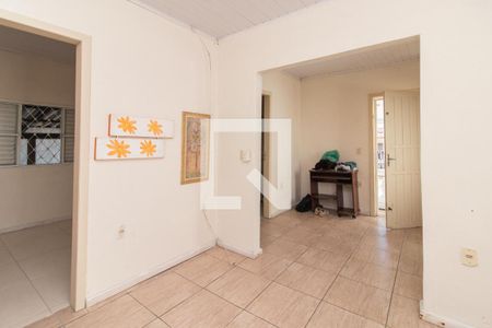Sala de casa para alugar com 3 quartos, 107m² em Espírito Santo, Porto Alegre