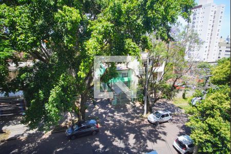 Quarto 1 - Vista de apartamento à venda com 3 quartos, 101m² em Petrópolis, Porto Alegre