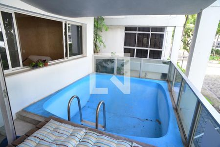 Piscina de apartamento para alugar com 4 quartos, 215m² em Barra da Tijuca, Rio de Janeiro