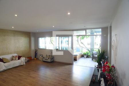 Sala de apartamento para alugar com 4 quartos, 215m² em Barra da Tijuca, Rio de Janeiro