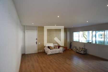 Sala de apartamento para alugar com 4 quartos, 215m² em Barra da Tijuca, Rio de Janeiro