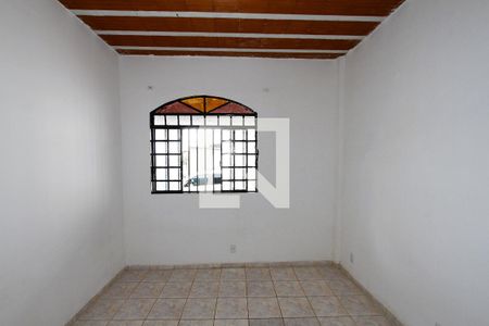 Quarto 1 de casa para alugar com 2 quartos, 54m² em Santo Andre, Belo Horizonte