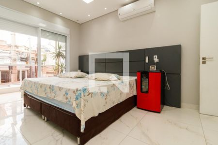 Suíte de casa à venda com 4 quartos, 292m² em Vila Maria Alta, São Paulo