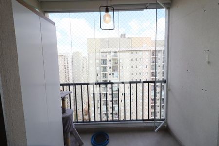 Sala de apartamento à venda com 2 quartos, 57m² em Umuarama, Osasco