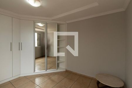 Quarto 1 de casa para alugar com 3 quartos, 300m² em Jardim Sao Lourenzo, Sorocaba