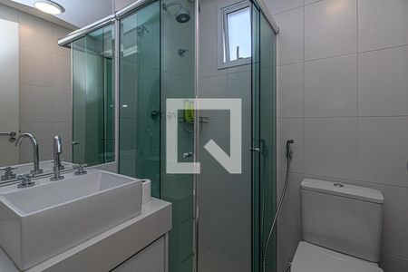 banheiro social_1 de apartamento para alugar com 3 quartos, 75m² em Vila da Saúde, São Paulo