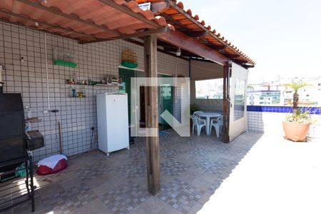 Apartamento à venda com 4 quartos, 133m² em Eldorado, Contagem