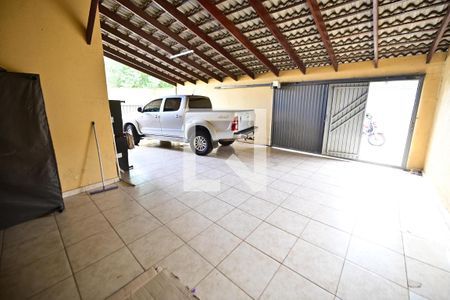 Casa para alugar com 3 quartos, 200m² em Residencial Center Ville, Goiânia
