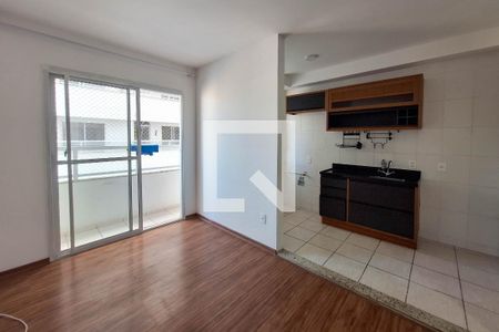 Sala de apartamento à venda com 3 quartos, 67m² em Arrastão, Niterói