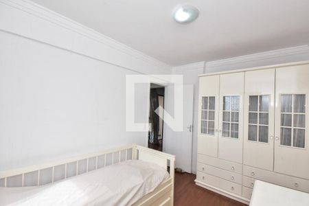 Quarto de apartamento à venda com 2 quartos, 72m² em Jardim Maria Rosa, Taboão da Serra