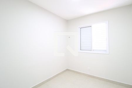 Quarto 1 de apartamento para alugar com 2 quartos, 56m² em Aclimação, Uberlândia