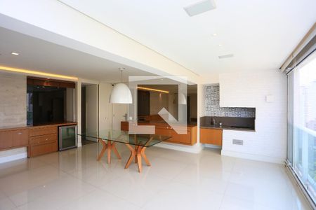 Sala de apartamento à venda com 3 quartos, 129m² em Paraíso do Morumbi, São Paulo