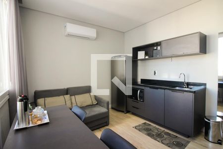 Sala/Cozinha de kitnet/studio para alugar com 1 quarto, 30m² em Centro Histórico, Porto Alegre