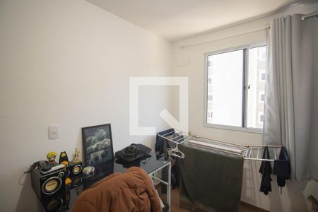 Quarto 2 de apartamento para alugar com 2 quartos, 42m² em Colubandê, São Gonçalo