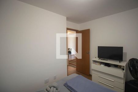 Quarto 1 de apartamento para alugar com 2 quartos, 42m² em Colubandê, São Gonçalo