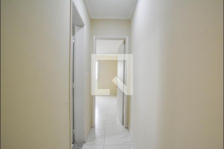 Corredor de apartamento à venda com 1 quarto, 55m² em Vila Vilma, Santo André