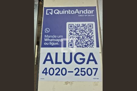 placa de apartamento para alugar com 2 quartos, 65m² em Conjunto Residencial José Bonifácio, São Paulo