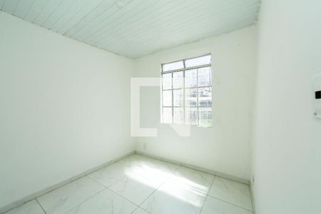 QUARTO1 de casa para alugar com 2 quartos, 130m² em Carlos Prates, Belo Horizonte