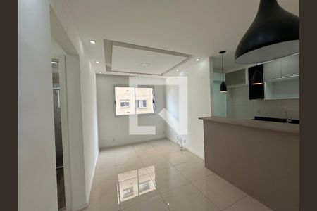 Sala de apartamento para alugar com 2 quartos, 51m² em Centro, Barueri