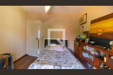 Casa para alugar com 4 quartos, 500m² em Camboinhas, Niterói