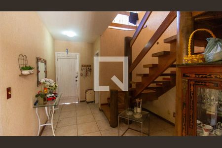 Casa para alugar com 4 quartos, 500m² em Camboinhas, Niterói