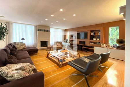 Sala de casa de condomínio à venda com 5 quartos, 630m² em Bosque da Ribeira, Nova Lima