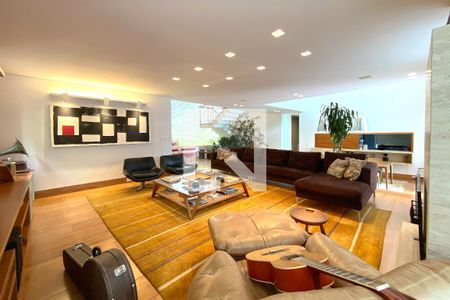 Sala de casa de condomínio à venda com 5 quartos, 630m² em Bosque da Ribeira, Nova Lima